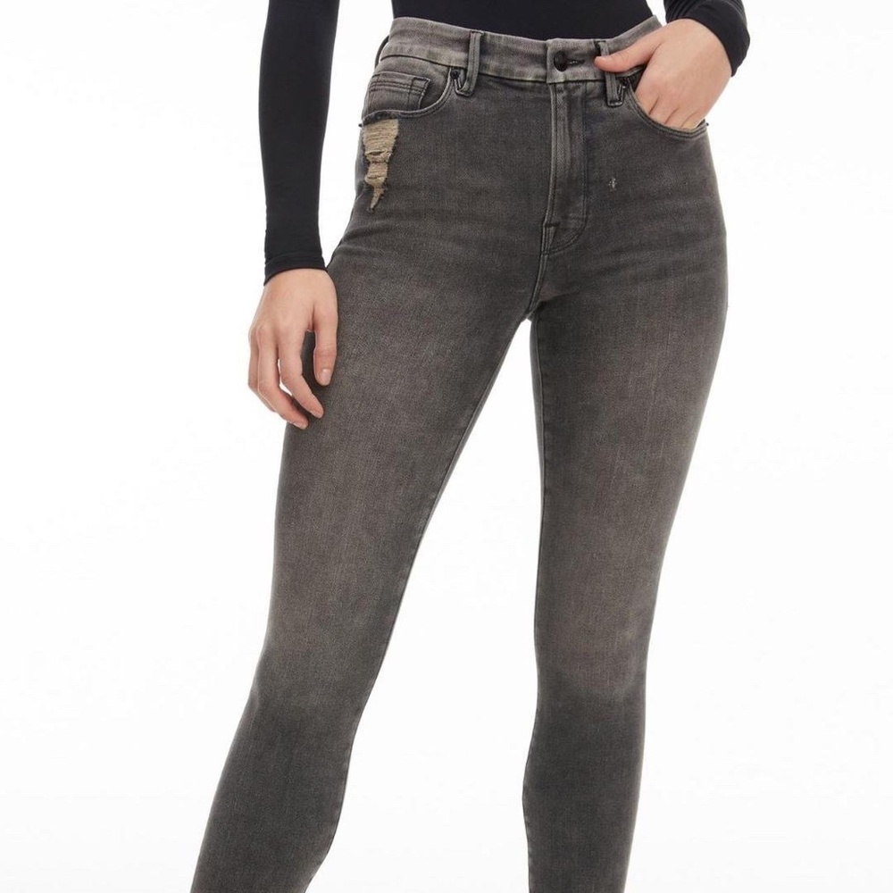 GOOD AMERICAN Black Acid Wash Good Legs Crop Printed Pockets